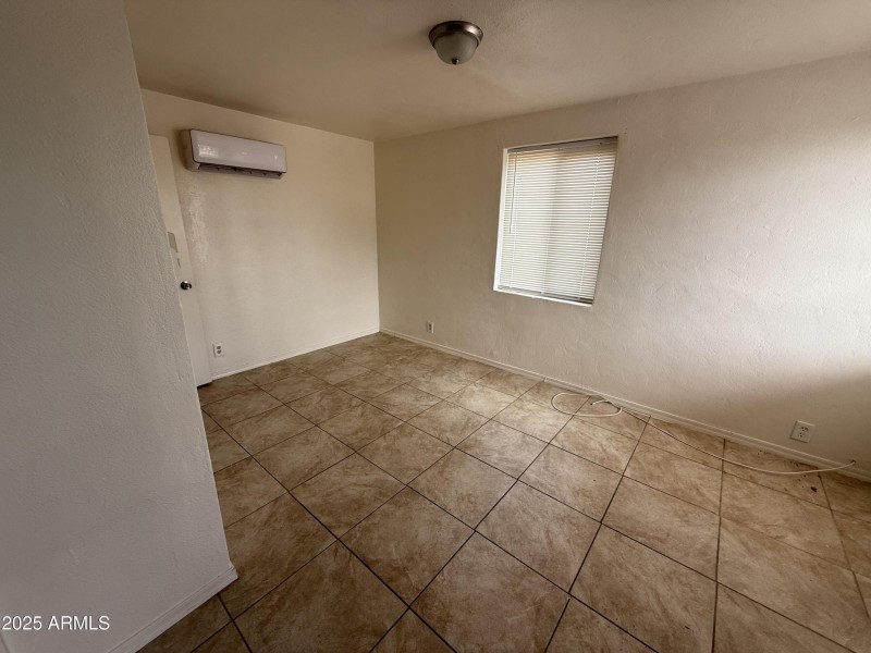 Vacant Unit 4 Living
