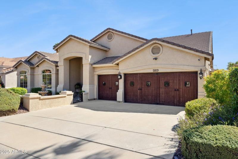 3-web-or-mls-5819-w-abraham-ln