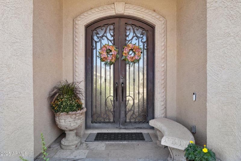 5-web-or-mls-5819-w-abraham-ln