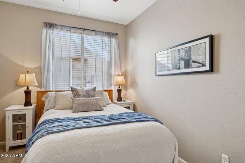 42-web-or-mls-5819-w-abraham-ln