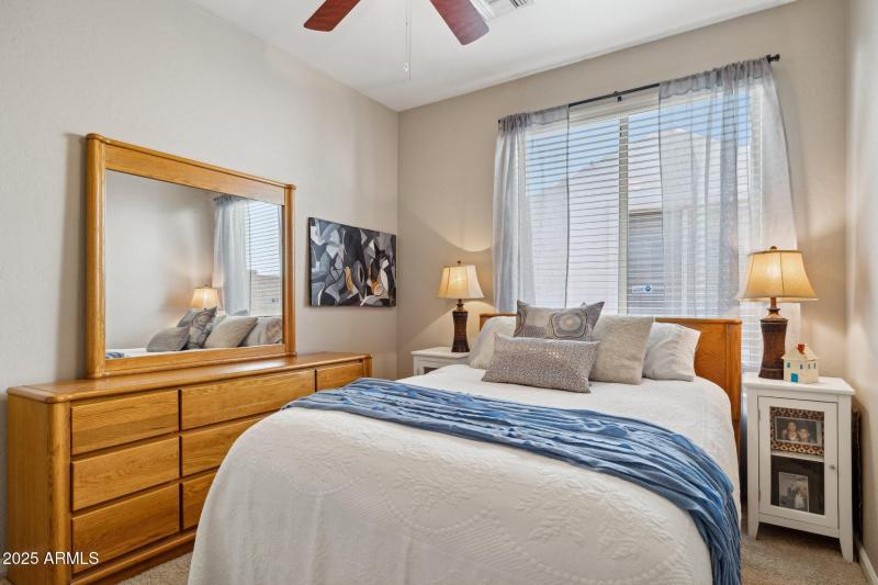 44-web-or-mls-5819-w-abraham-ln