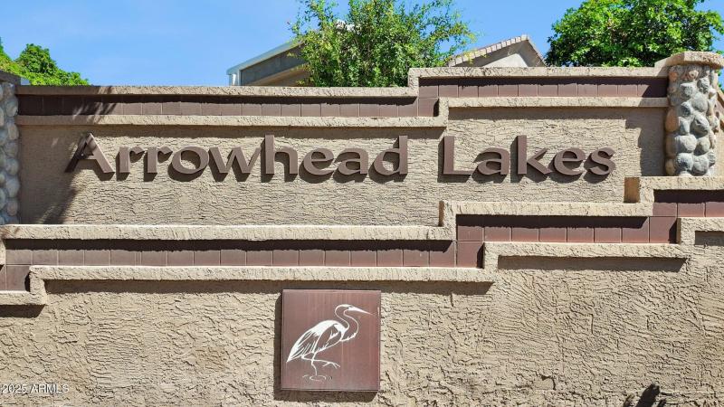 60-web-or-mls-5819-w-abraham-ln