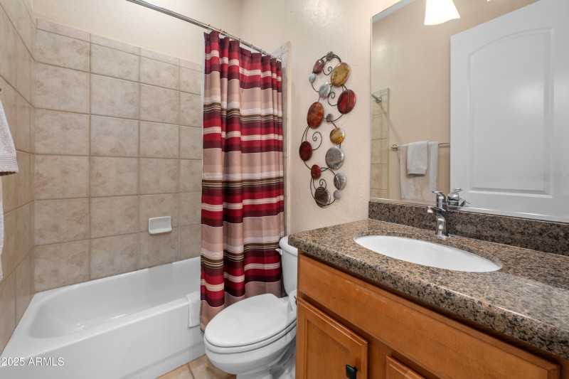 5370-S-Desert-Dawn-Dr-Unit-72-37