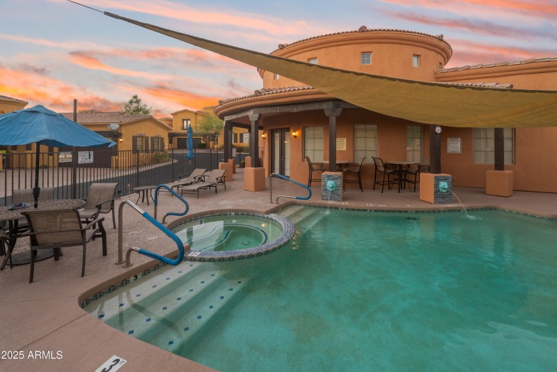 5370-S-Desert-Dawn-Dr-Unit-72-55