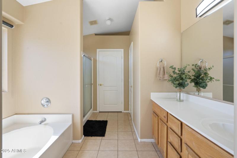 34-web-or-mls-QVB01989