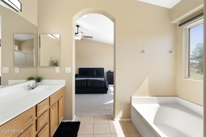 35-web-or-mls-QVB01993