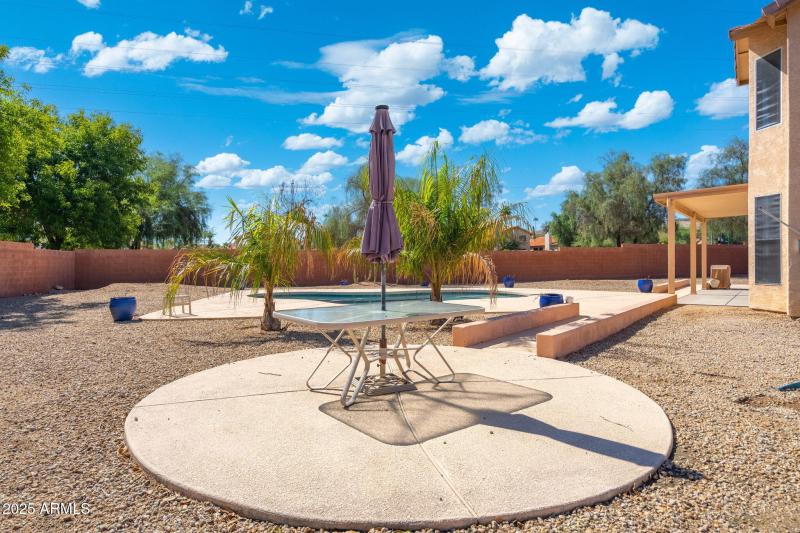 50-web-or-mls-QVB01874-HDR-Edit