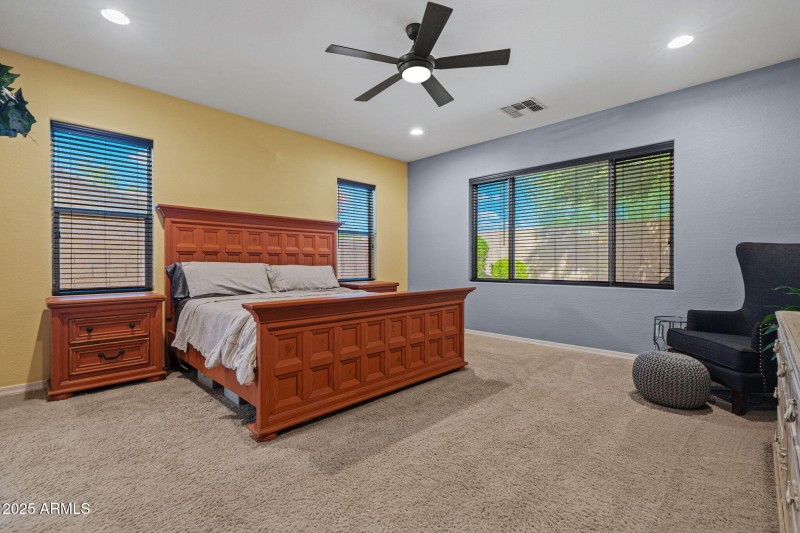 48-web-or-mls-9238 W Buckhorn Trail Revi