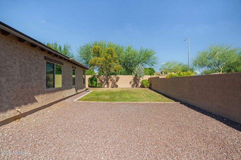65-web-or-mls-9238 W Buckhorn Trail Revi