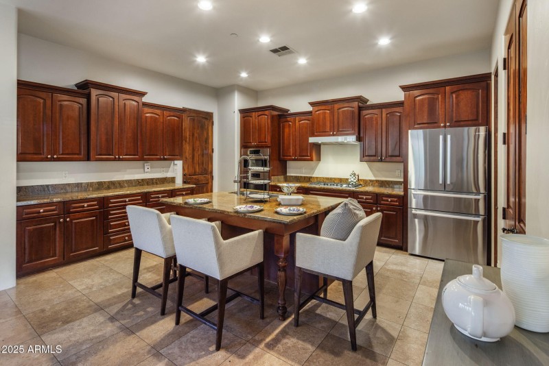 9-web-or-mls-D46A9780 copy