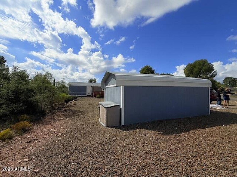 BBD02CC6-9F0F-423F-B536-0B027E3F59FC