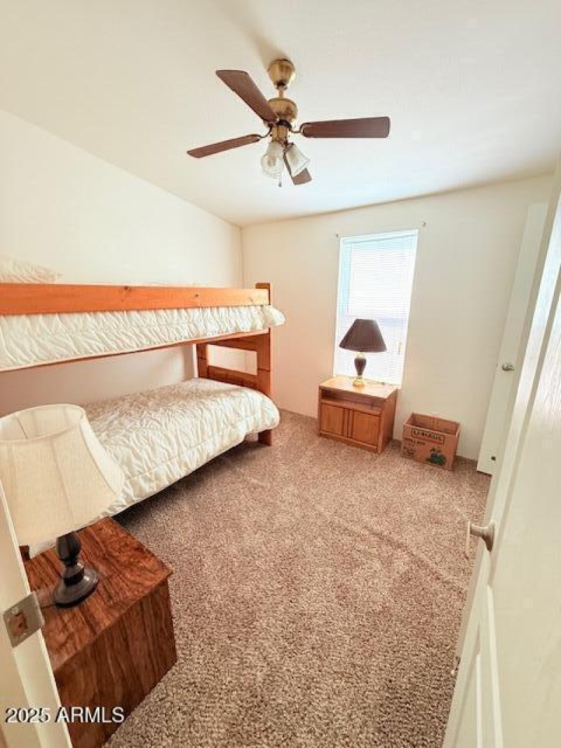 BB30CF0F-12F3-4533-90F5-44E80F532113