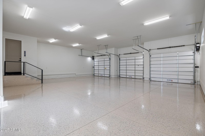 Oversized 3 Car Garage