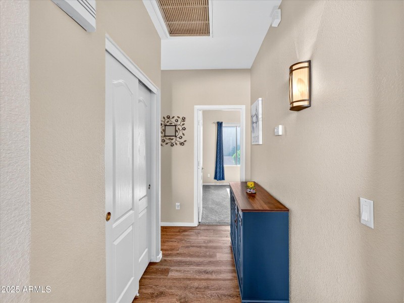 38-17132 E Hillcrest Dr-38