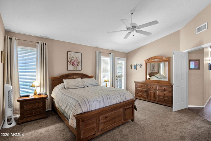 1701 Springfield - 17Primary Bedroom