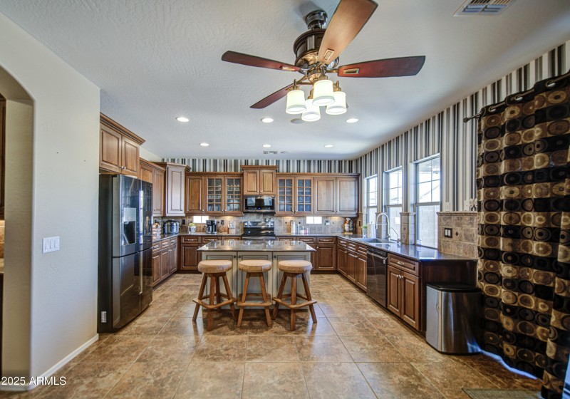 Kitchen 2