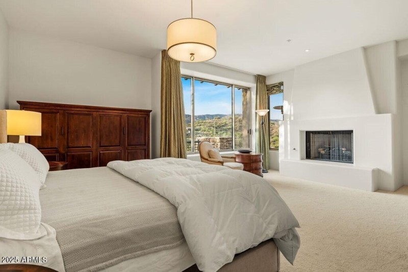 015_Primary Bedroom Serenity