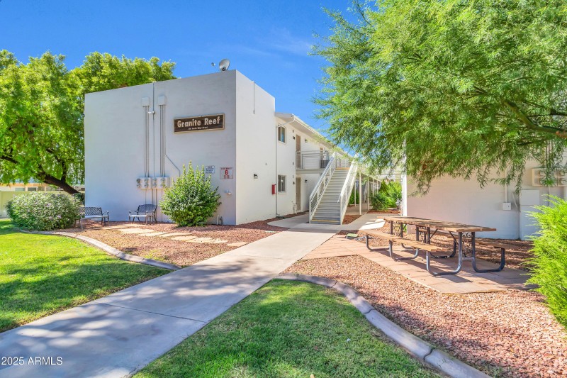 814 N 82nd St Unit G108-1