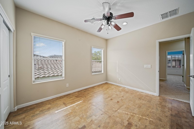 29051 N 69th Ave 00041