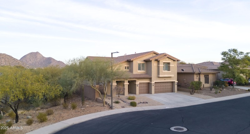 29051 N 69th Ave 00009