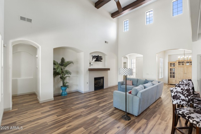 Clerestory Windows on Both Sides