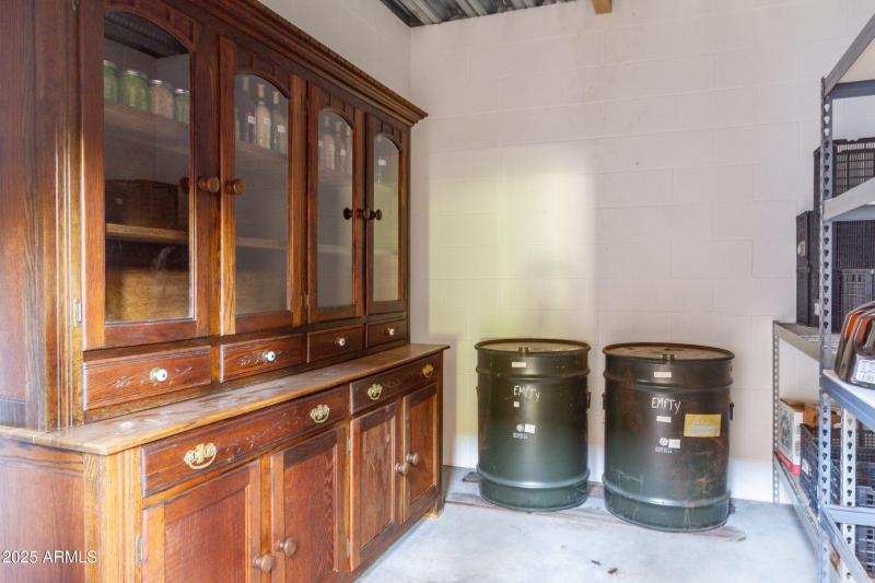 Smaller-Storage-Area-Connected-Off-the-S