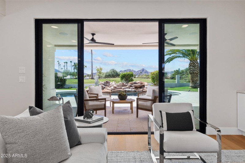 8436 N Vía Linda-20