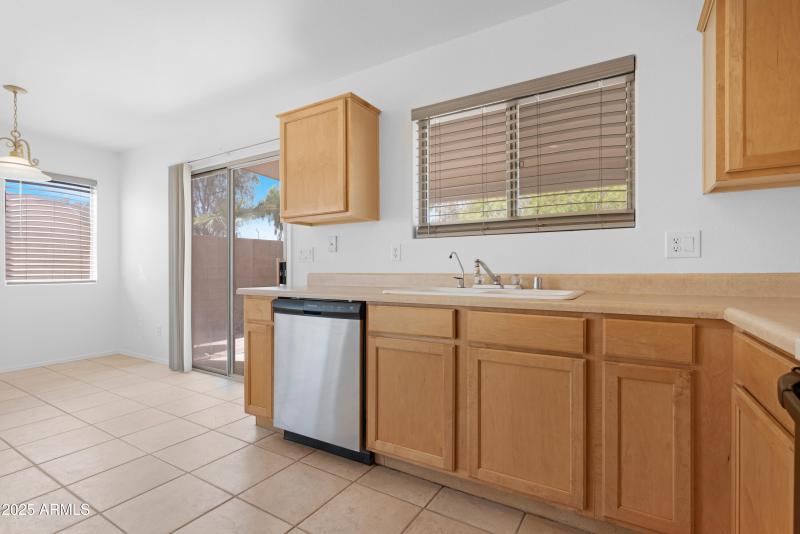 Kitchen 4
