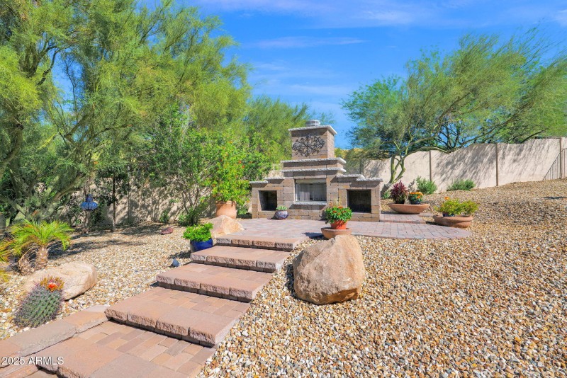 64-web-or-mls-P1315238