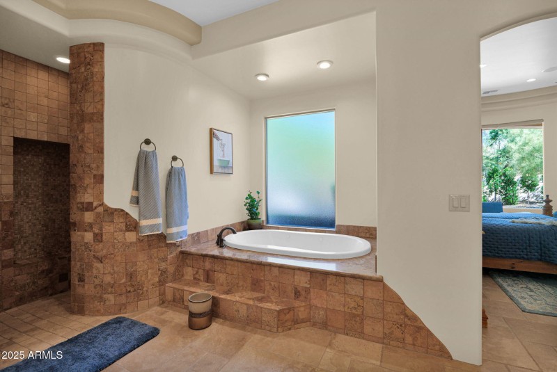 26-web-or-mls-P1315142