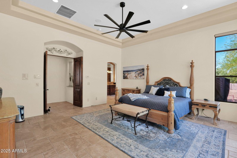 24-web-or-mls-P1315138