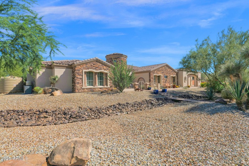 18-web-or-mls-P1315127