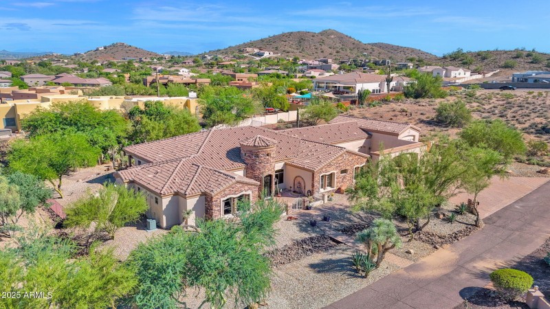 3-web-or-mls-DJI_20251001144038_0073_D