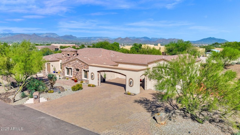 1-web-or-mls-DJI_20251001143848_0068_D