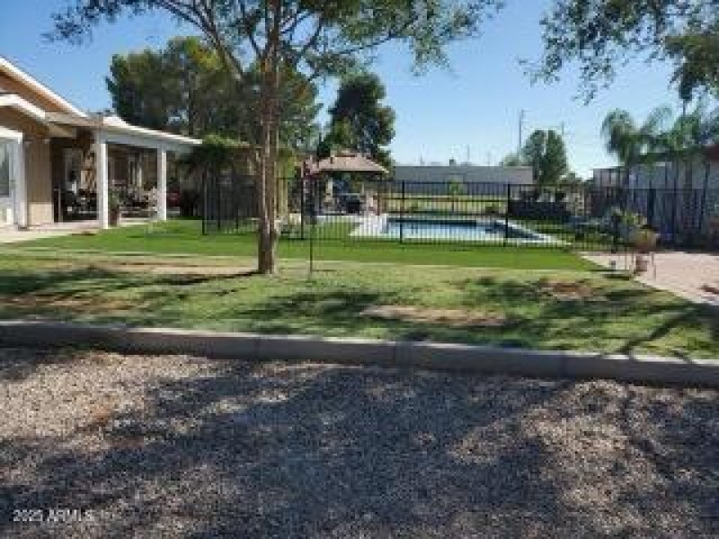 0F2C55FD-A8C9-46F4-9E5E-0D5FF005256F