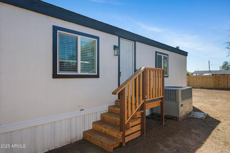 1644 N Desert View Dr-26 2