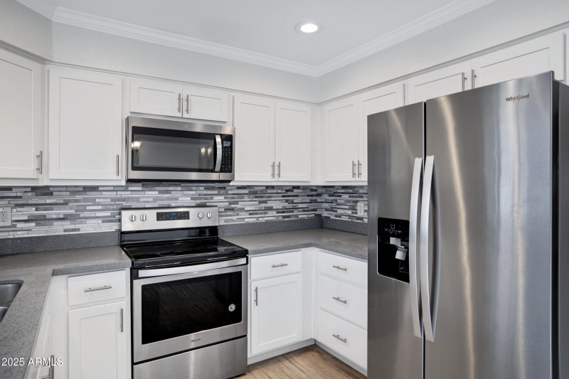 5704 E Aire Libre Ave Unit 1061-14