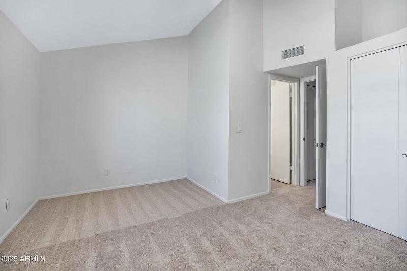 5704 E Aire Libre Ave Unit 1061-18