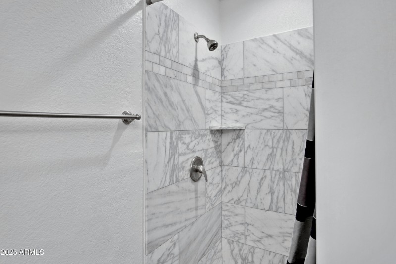 5704 E Aire Libre Ave Unit 1061-21