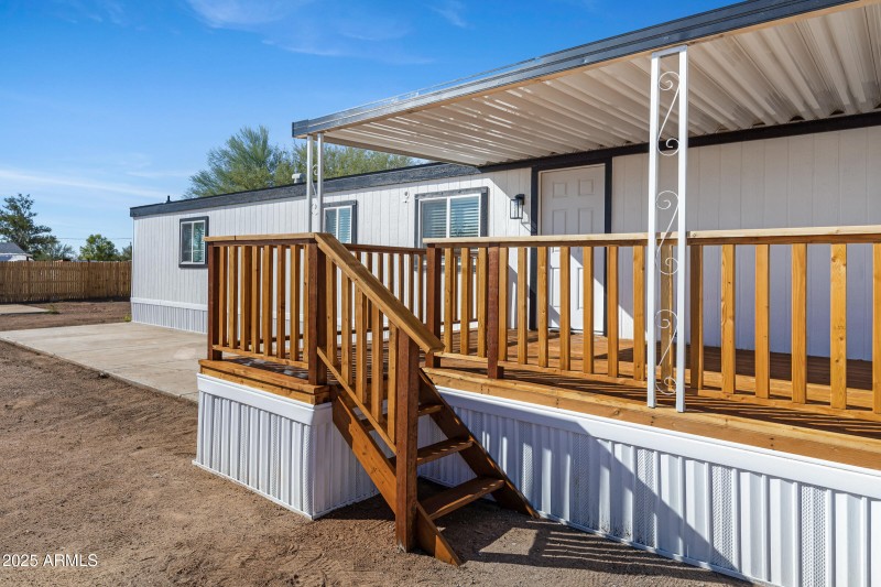 1644 N Desert View Dr-6