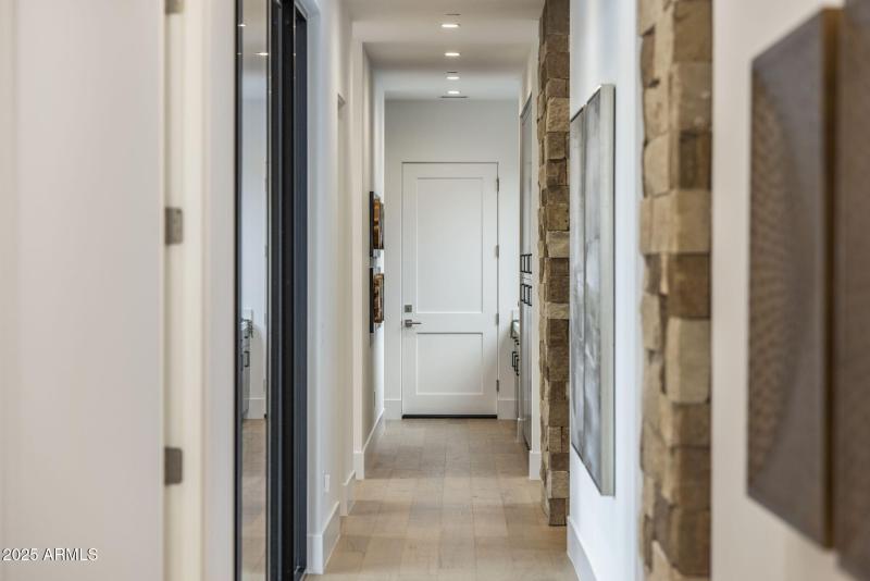 16-web-or-mls-D46A8334