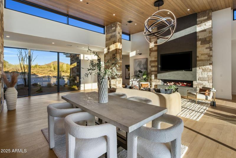 37-web-or-mls-D46A8856 copy