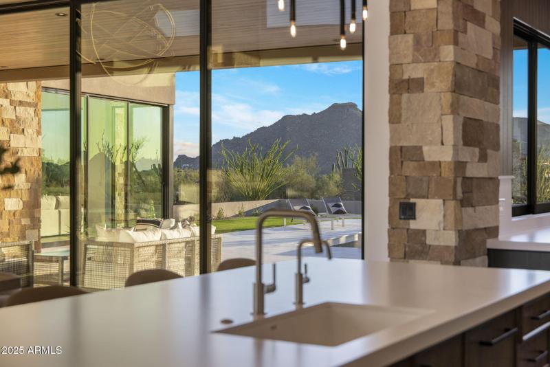 43-web-or-mls-D46A8908