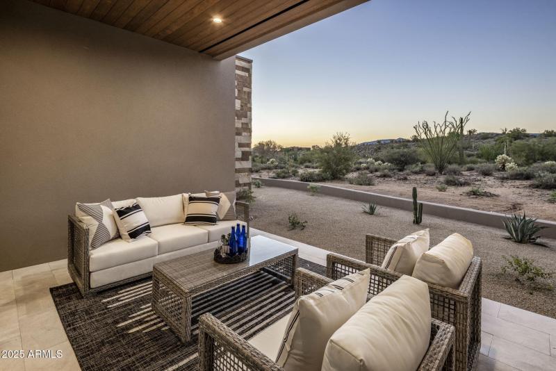 54-web-or-mls-D46A9012