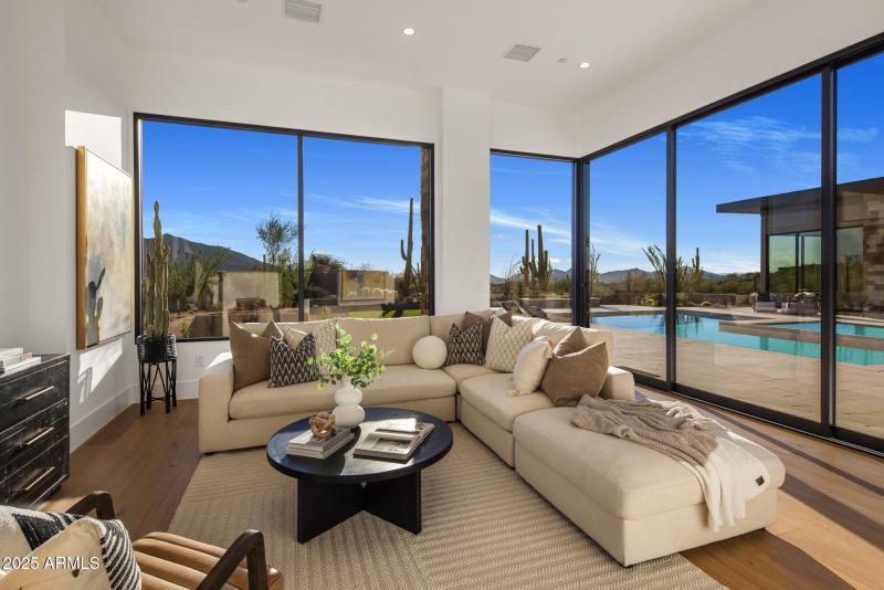 69-web-or-mls-D46A8721 copy.1