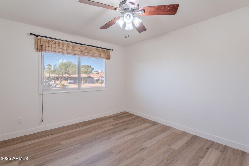 21-web-or-mls-Fairmont-21