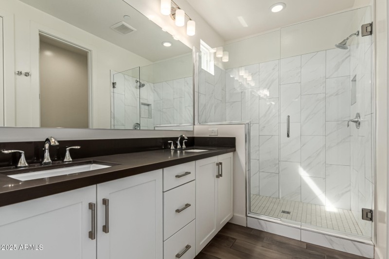 16 - Primary Bathroom