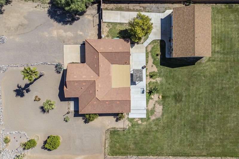 15-web-or-mls-Lauren - Aerial-15