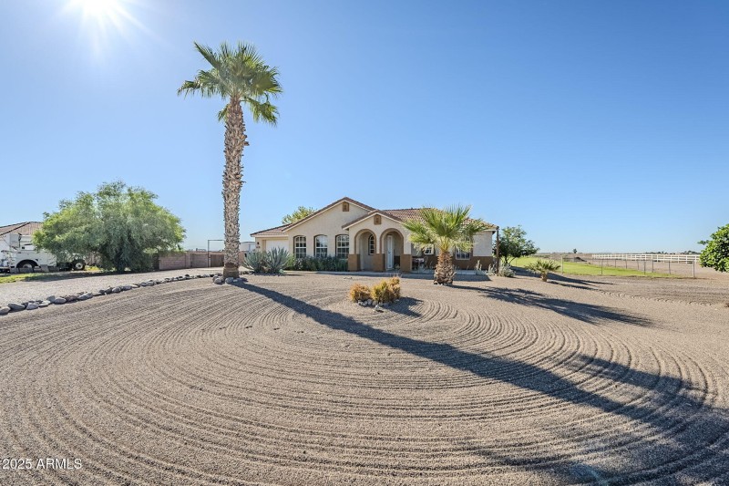 19-web-or-mls-Lauren-4