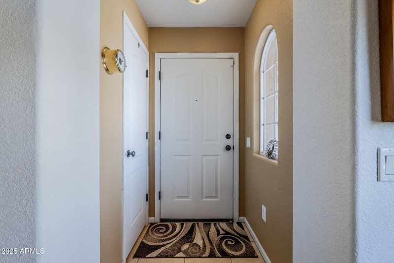 22-web-or-mls-Lauren-7